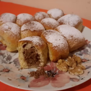 Sweet Wallnut Buns